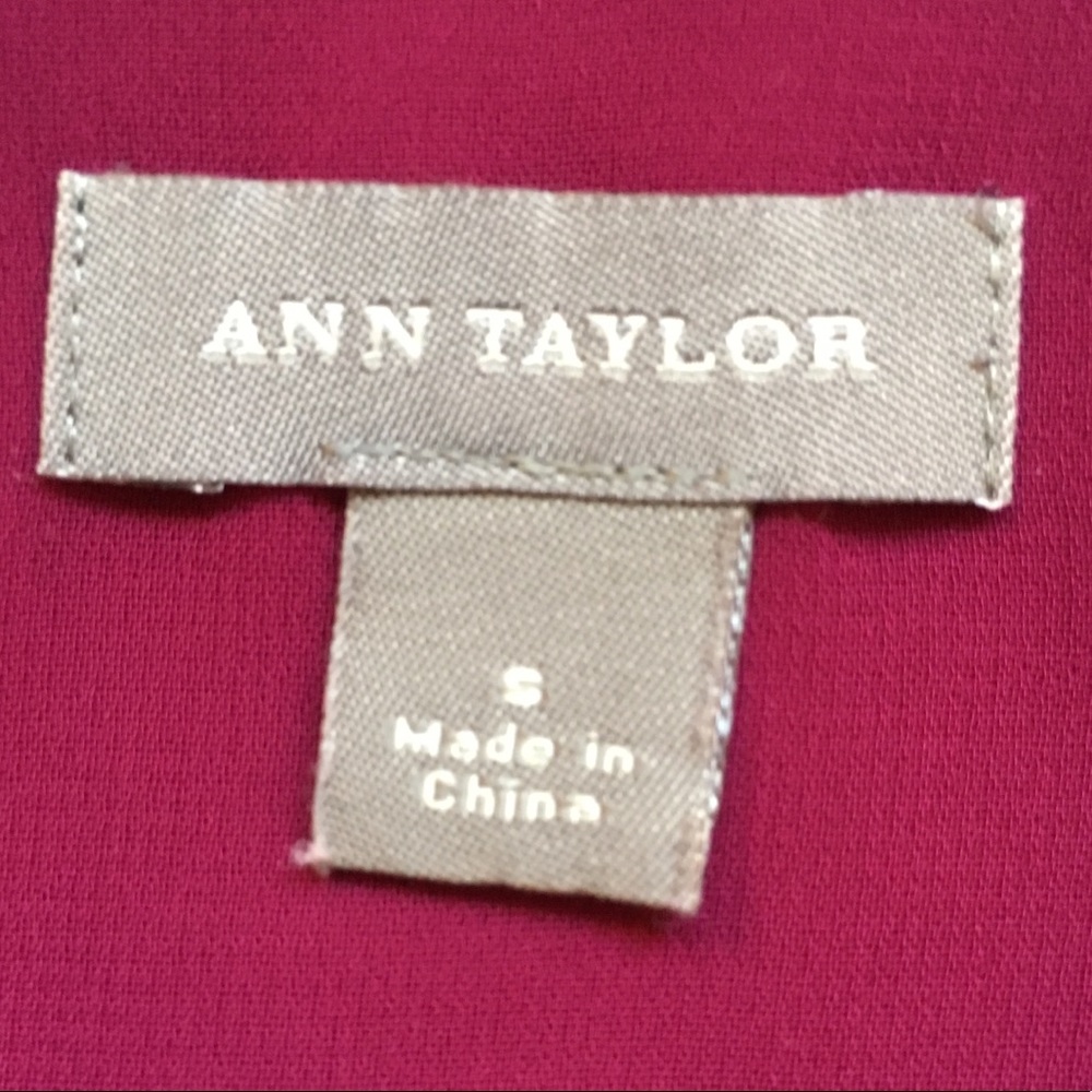 Ann Taylor Sleeveless Blouse - Picture 5 of 5